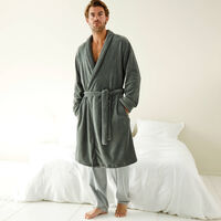 Chemise de nuit et peignoir